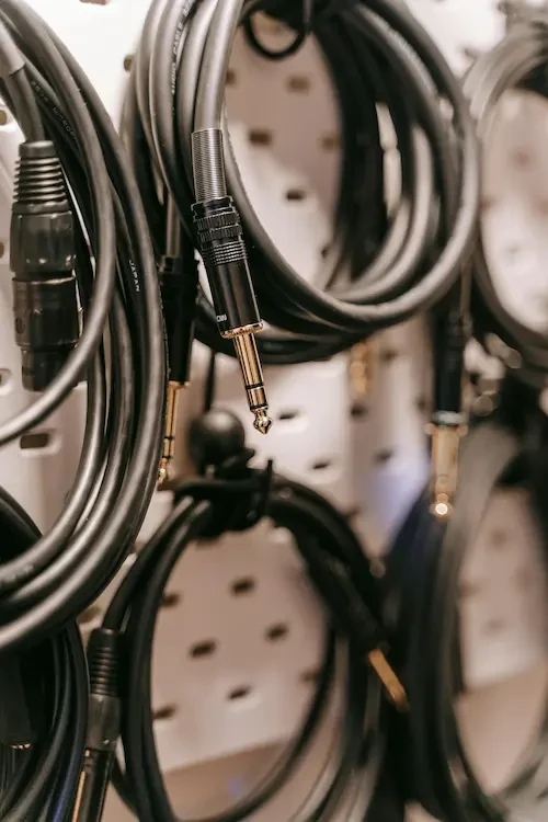 Kategorie Bild von Kabel / Verteiler